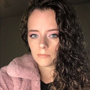 Meet your Posher, Peyton